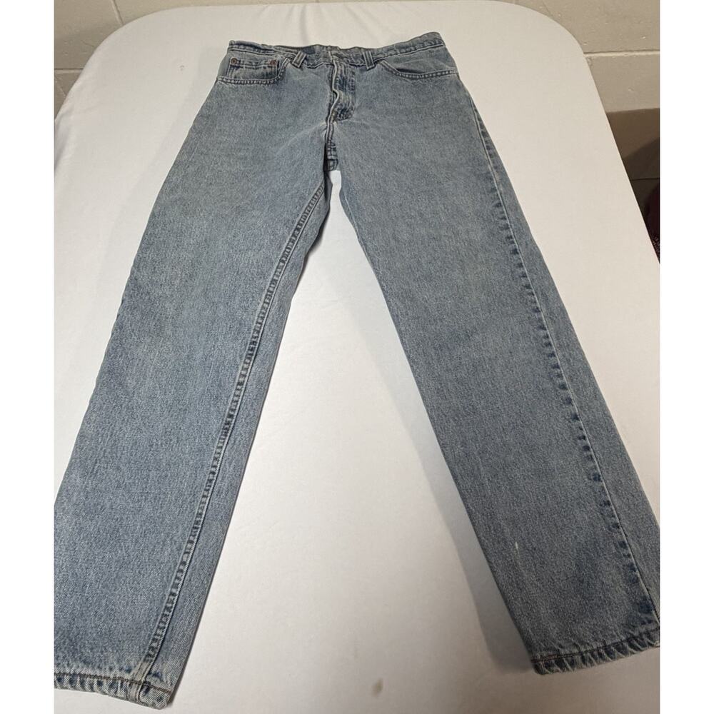 Vintage Levi’s 550 Relaxed Fit Tapered Leg Jeans 33X32 Blue Light Wash Y2K